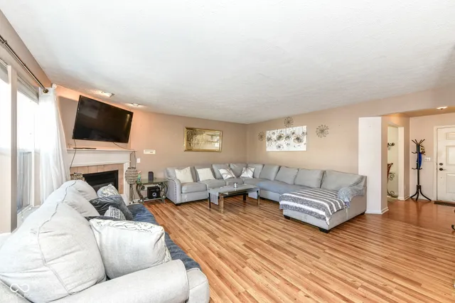 $375,000 | 8519 Walden Trace Drive, Indianapolis, IN 46278