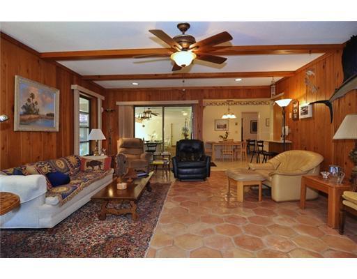 740 Oleander Street Boca Raton, FL 33486 - Photo 6 of 16 Additional Photo