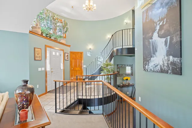 $1,800,000 | 20 Bonardi Drive, Enfield, NH 03748