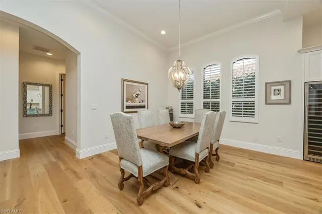 $1,695,000 | 1007 Tivoli Drive, Naples, FL 34104