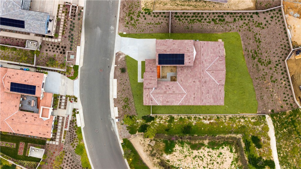 18302 Saddle Crest Silverado, CA 92676 - Photo 38 of 40 a view of entryway