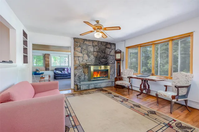 $750,000 | 218 Cliff Road West, Wading River, NY 11792