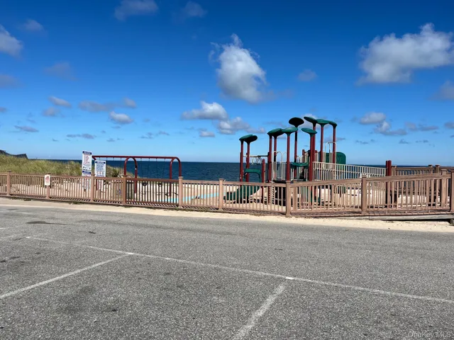 $725,000 | 218 Cliff Road West, Wading River, NY 11792