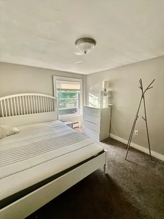 $875 | 12 Wall Street, Unit 1, Foxboro, MA 02035