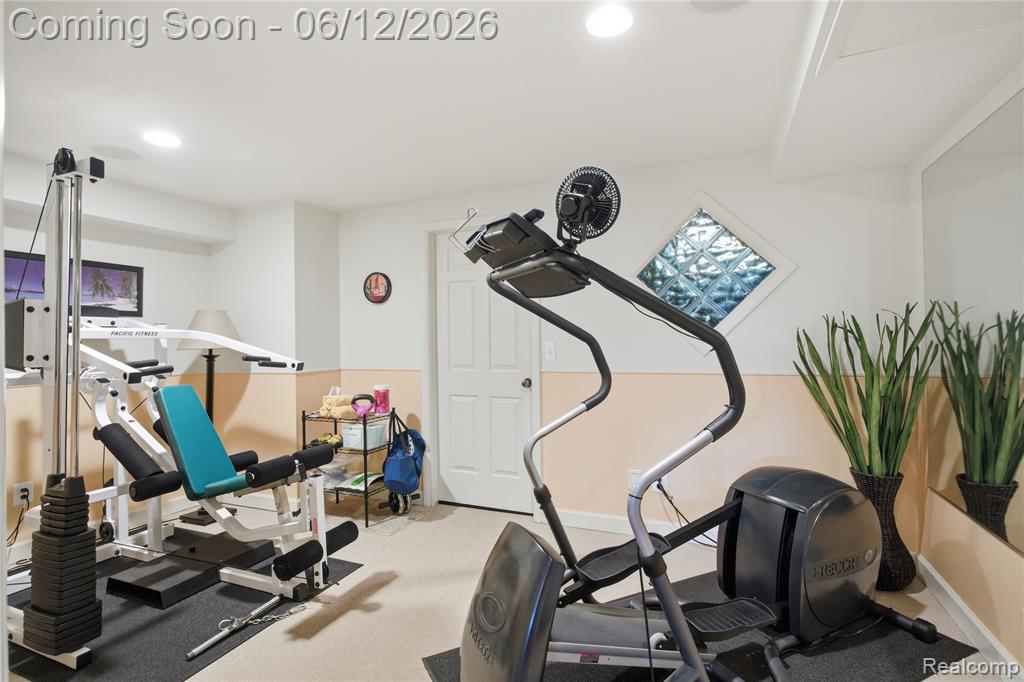 830 Hemingway Road Lake Orion, MI 48362 - Photo 41 of 70