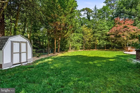 $665,000 | 16 Elizabeth Court West, Marlton, NJ 08053