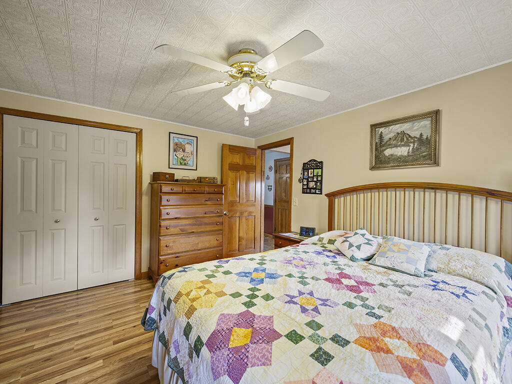 105 Bangor Road Benton, ME 04901 - Photo 15 of 40 Primary bedroom