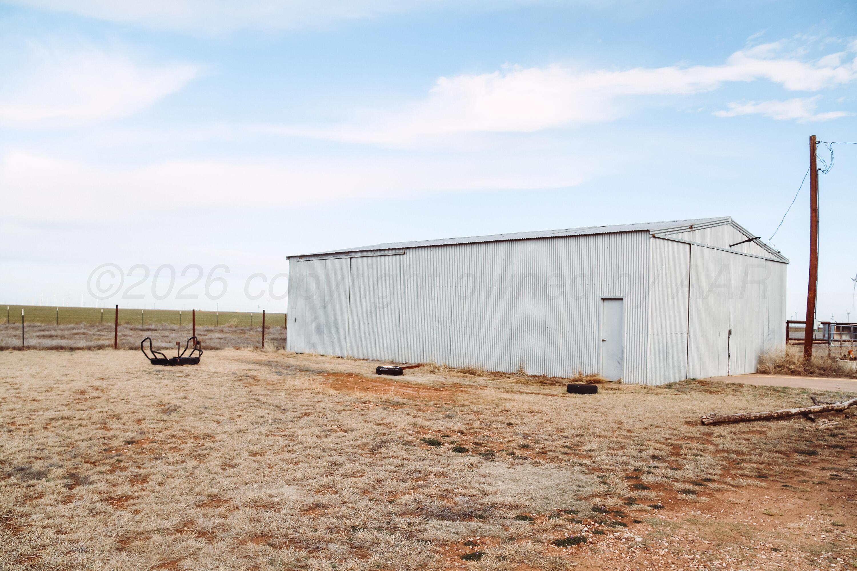 1020 Highway 207 Floydada, TX 79235 - Photo 5 of 17 a view of a ocean view