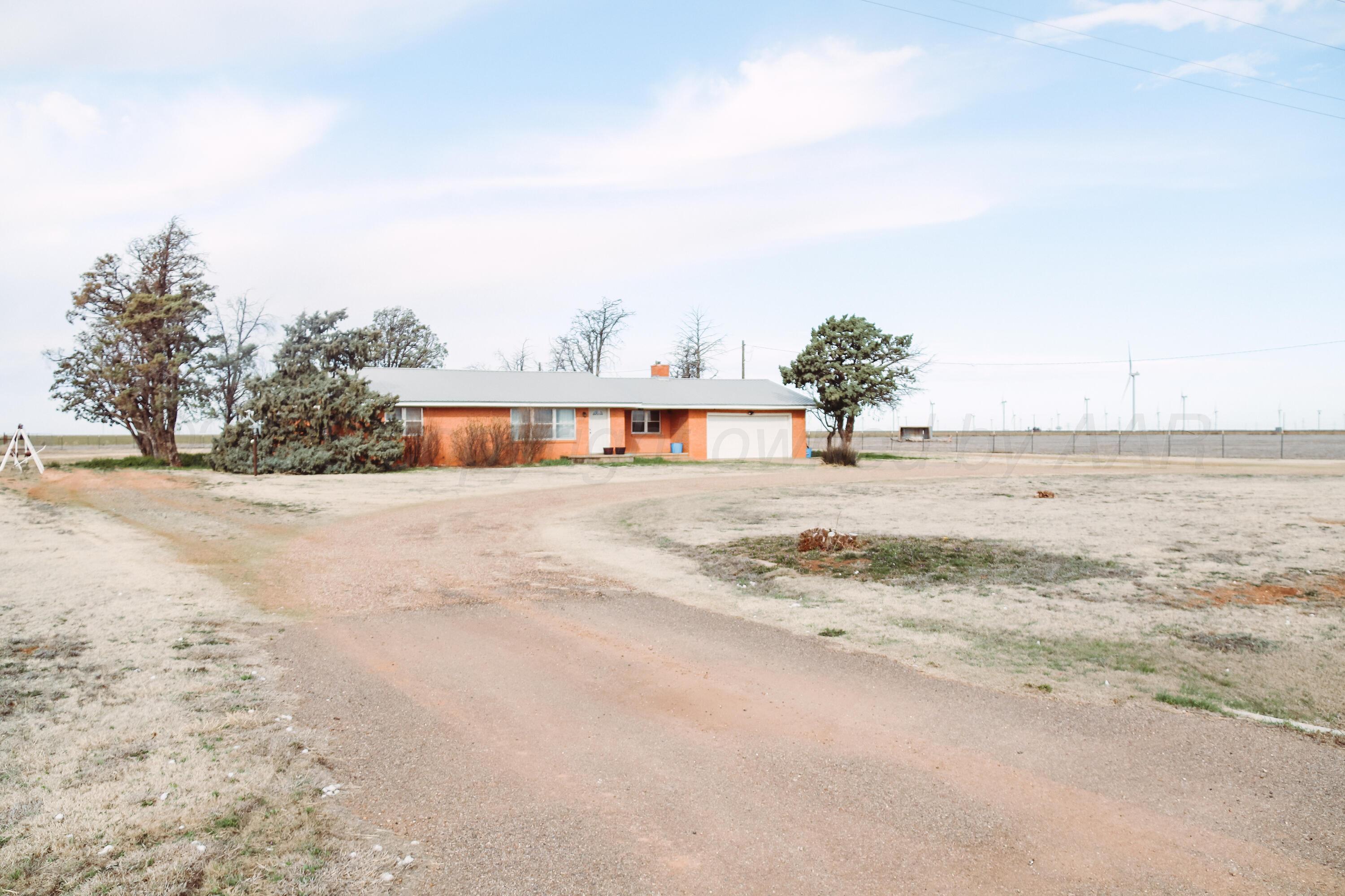 1020 Highway 207 Floydada, TX 79235 - Photo 7 of 17 a view of beach and ocean