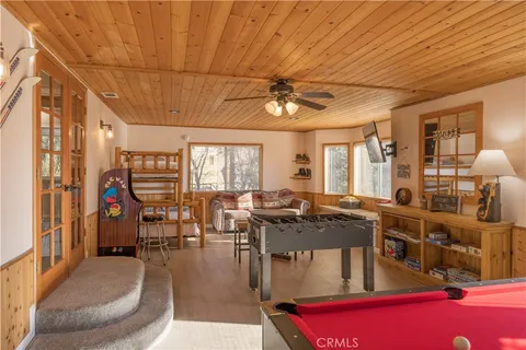 $769,000 | 43911 Yosemite Drive, Big Bear Lake, CA 92315