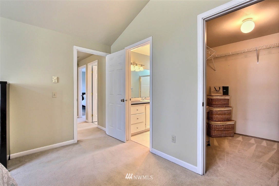 19315 135th Avenue Southeast Renton, WA 98058 - Photo 12 of 15 Gallery Image 12