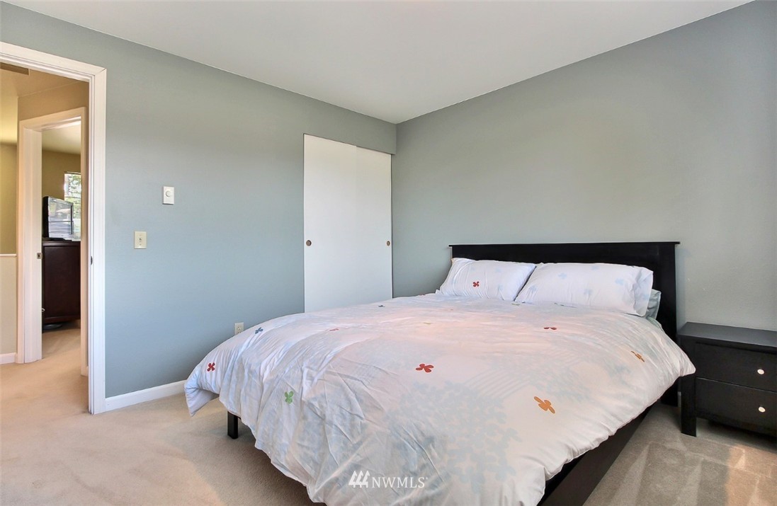 19315 135th Avenue Southeast Renton, WA 98058 - Photo 14 of 15 Gallery Image 14