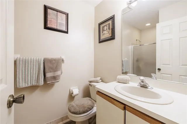 $299,900 | 1063 Hillsboro Cove Circle, Webster, NY 14580