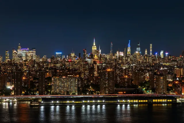 $6,100,000 | 100 Jay Street, Unit PH | DUMBO