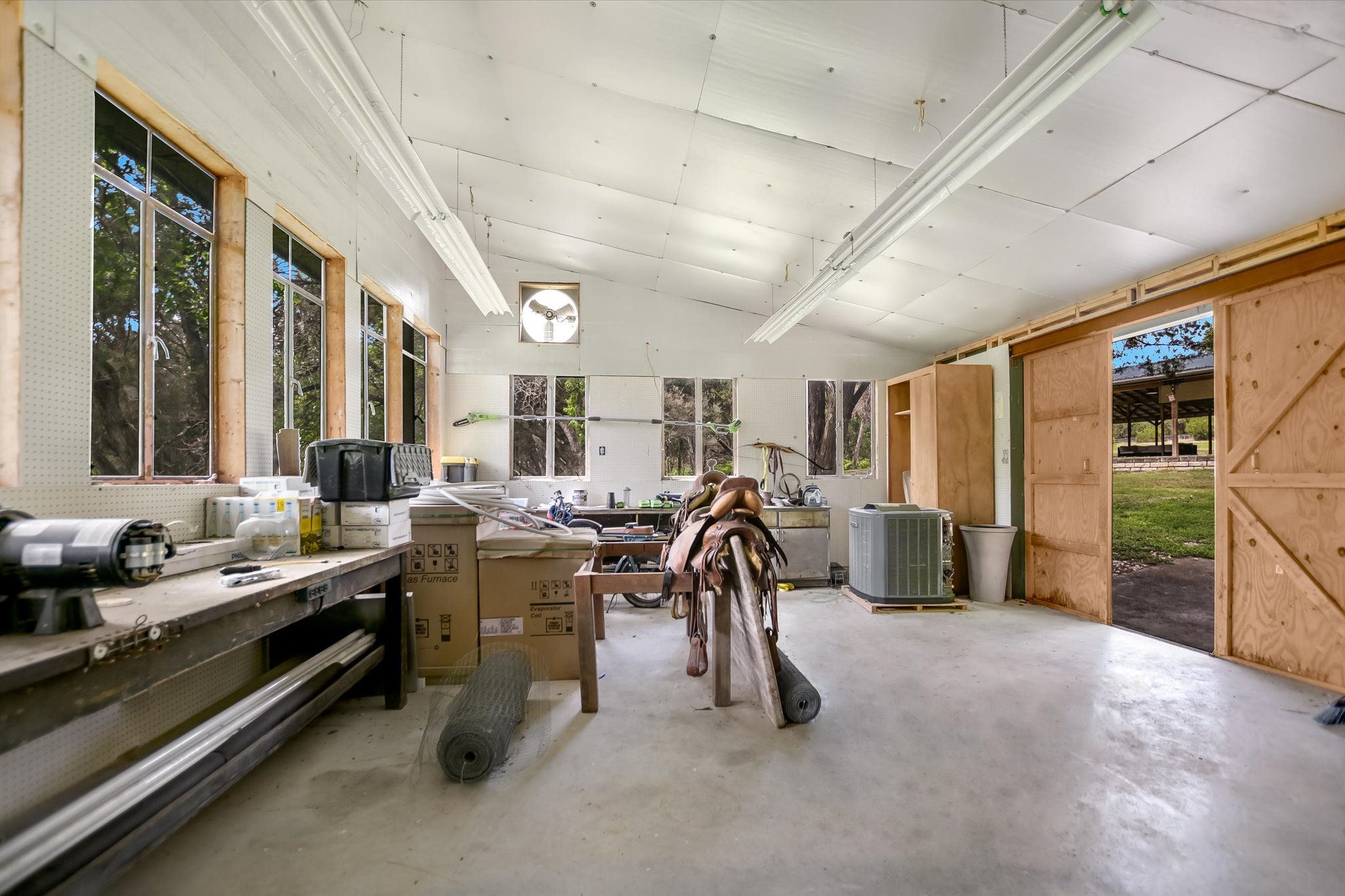 505 Deer Lake Road Wimberley, TX 78676 - Photo 32 of 38 workshop