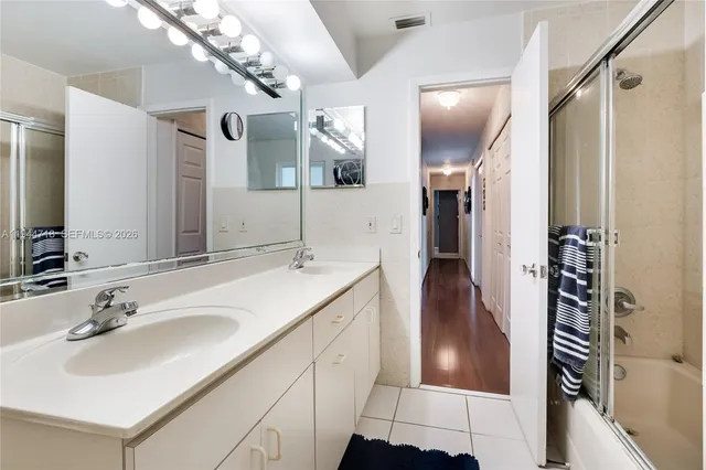 $1,075,000 | 1920 Northeast 206th Terrace, Miami, FL 33179