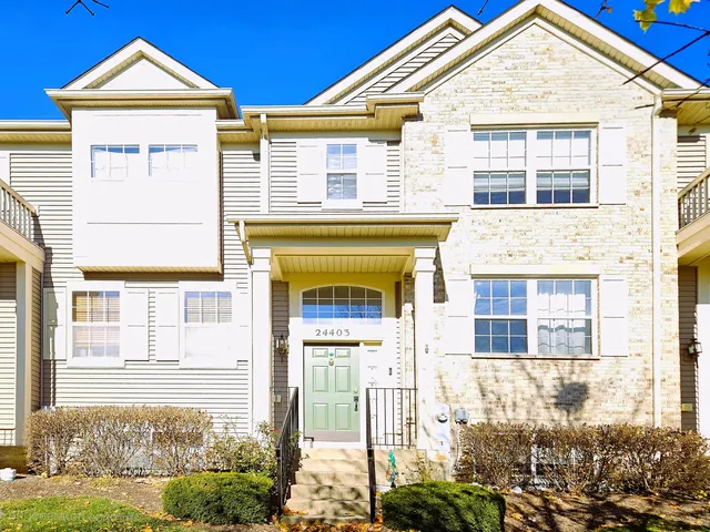 $2,375 | 24403 John Adams Drive, Plainfield, IL 60544