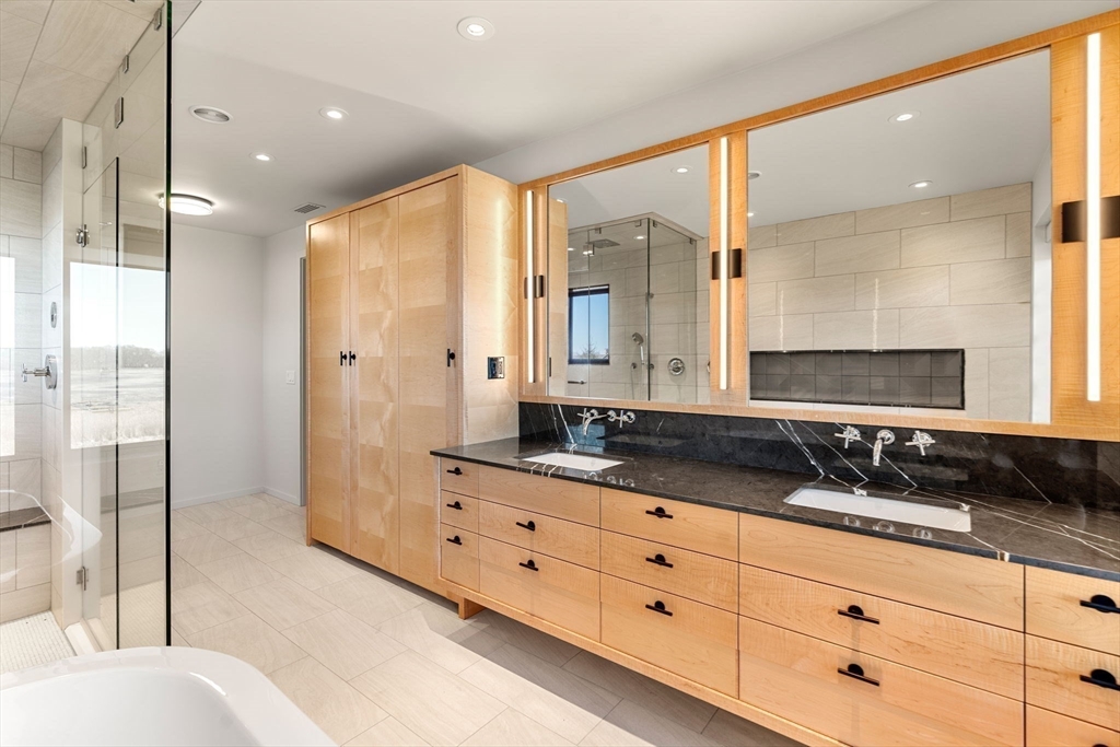 54 Island Road Essex, MA 01929 - Photo 21 of 39 Gallery Image 21