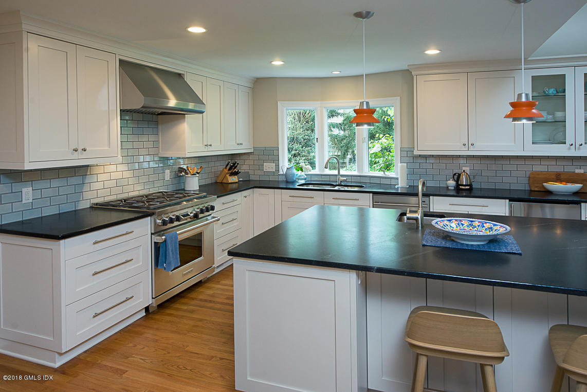 30 Jeffrey Road Greenwich, CT 06830 - Photo 15 of 44 Kitch-7829