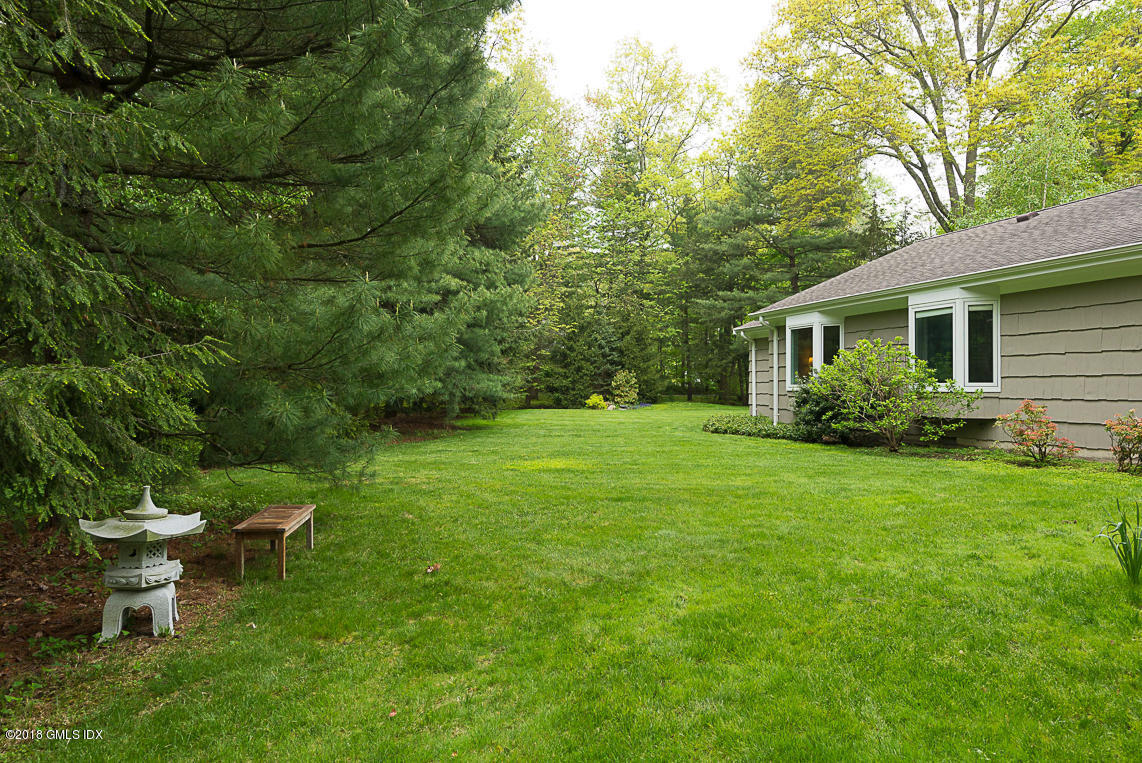 30 Jeffrey Road Greenwich, CT 06830 - Photo 36 of 44 Yard-8088