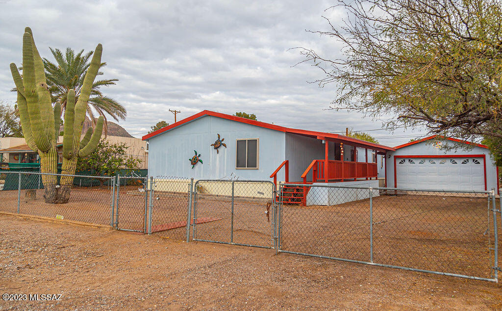 2822 West Milton Road Tucson, AZ 85746 - Photo 1 of 23 Gallery Image 1