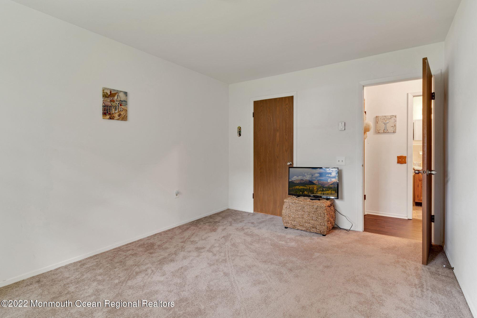 41 C Medford Road Whiting, NJ 08759 - Photo 12 of 20 7D8EEDA4-AF29-46AD-BD93-2D4CE78477BE