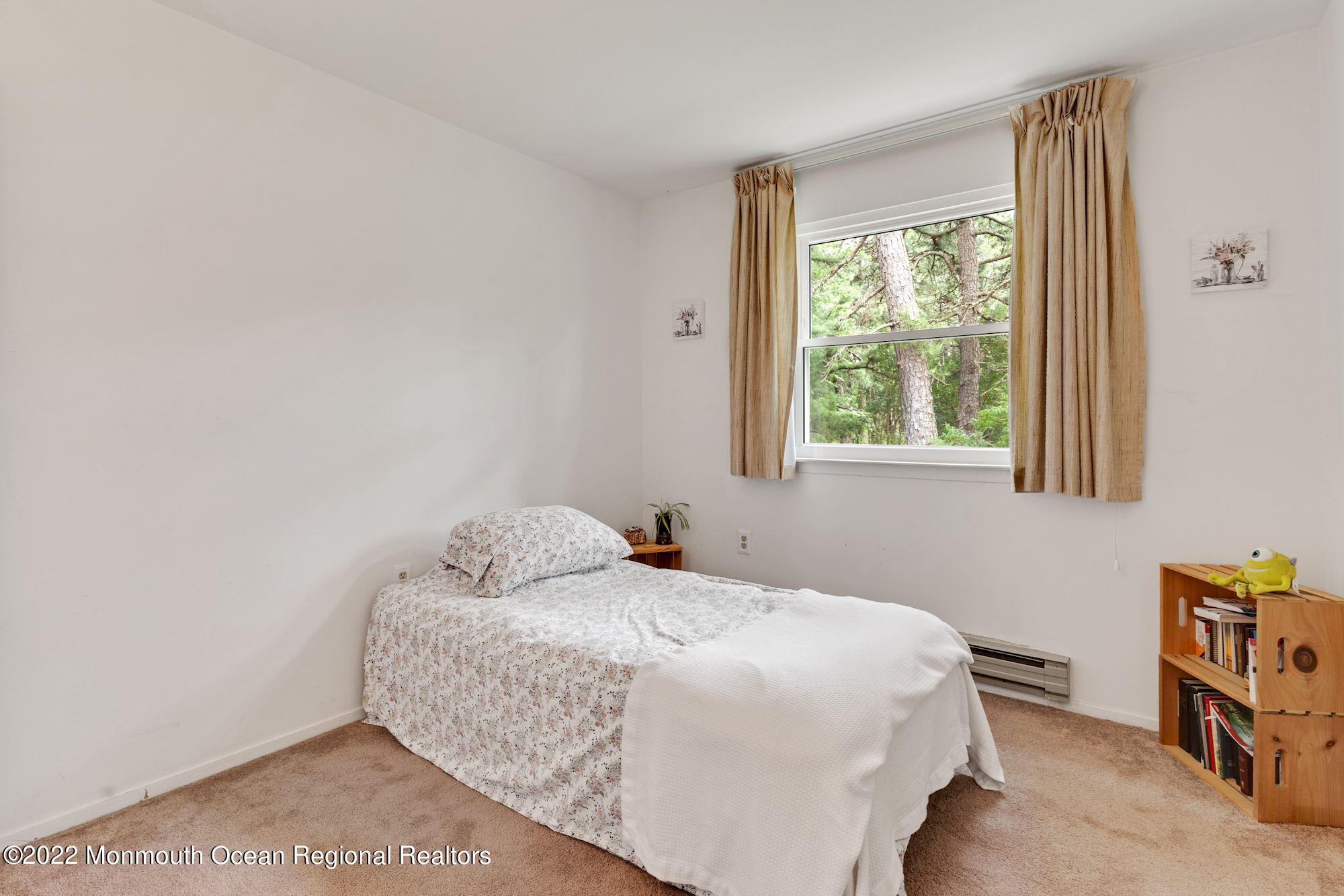 41 C Medford Road Whiting, NJ 08759 - Photo 15 of 20 00306449-8B4F-4B93-80C6-19BECDE4FFCF