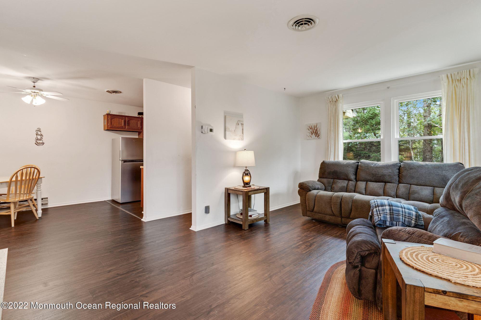 41 C Medford Road Whiting, NJ 08759 - Photo 3 of 20 22337AC2-FE95-4EC4-8AC7-6DE6BA8D02AC