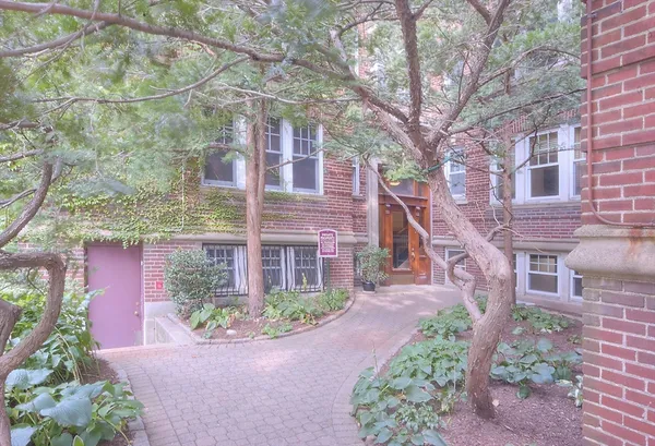 $2,800 | 1699 Cambridge Street, Unit 4, Cambridge, MA 02138
