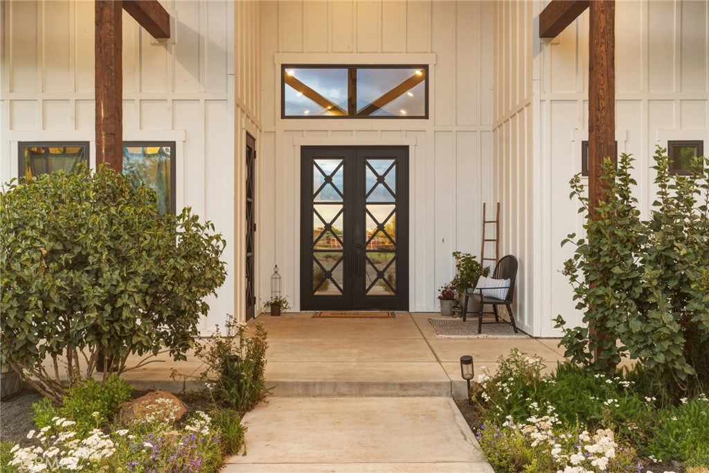 3016 Grape Way Chico, CA 95973 - Photo 11 of 67