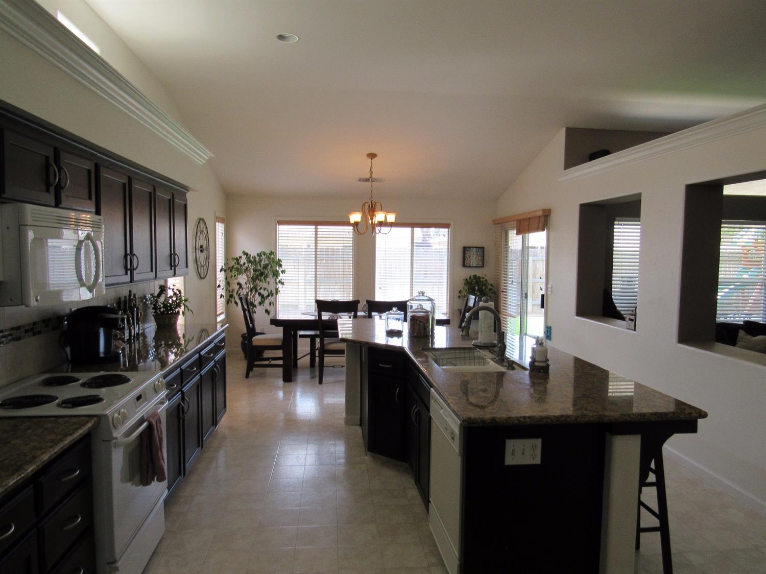 5219 West Decatur Avenue Fresno, CA 93722 - Photo 19 of 19 Gallery Image 19