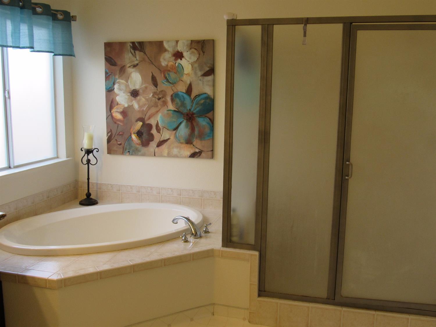 5219 West Decatur Avenue Fresno, CA 93722 - Photo 10 of 19 Gallery Image 10