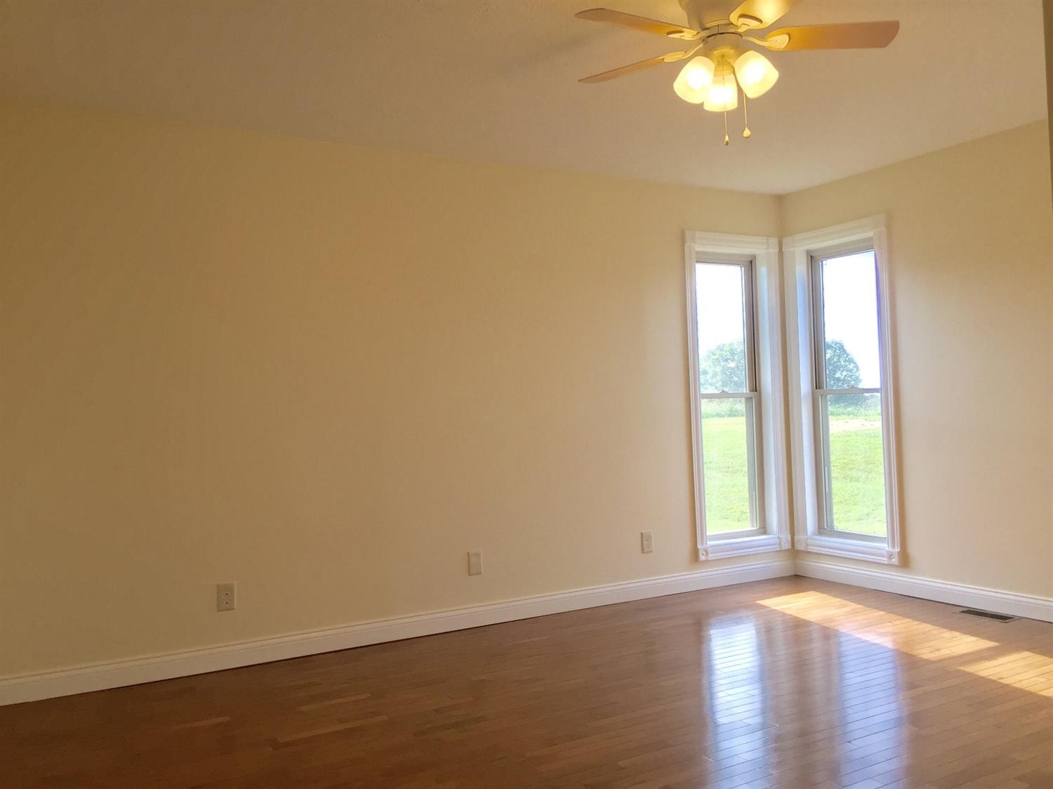 1518 County Farm Road London, KY 40741 - Photo 8 of 22 Photo 8