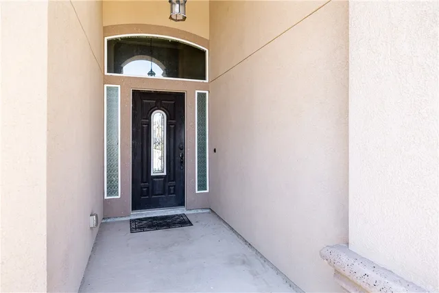 a view of a livingroom with a fireplace