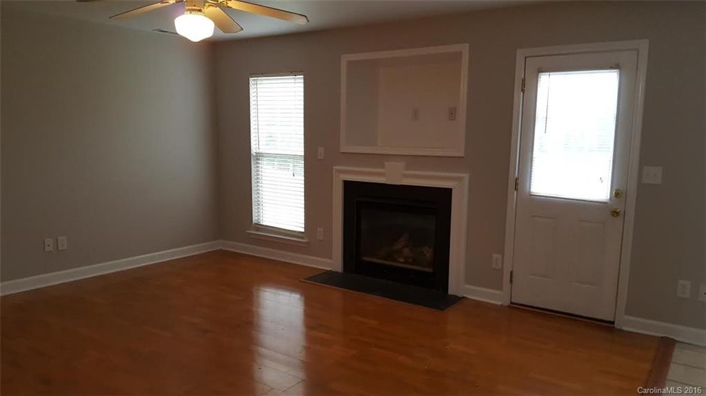 160 Elrosa Road Mooresville, NC 28115 - Photo 3 of 20