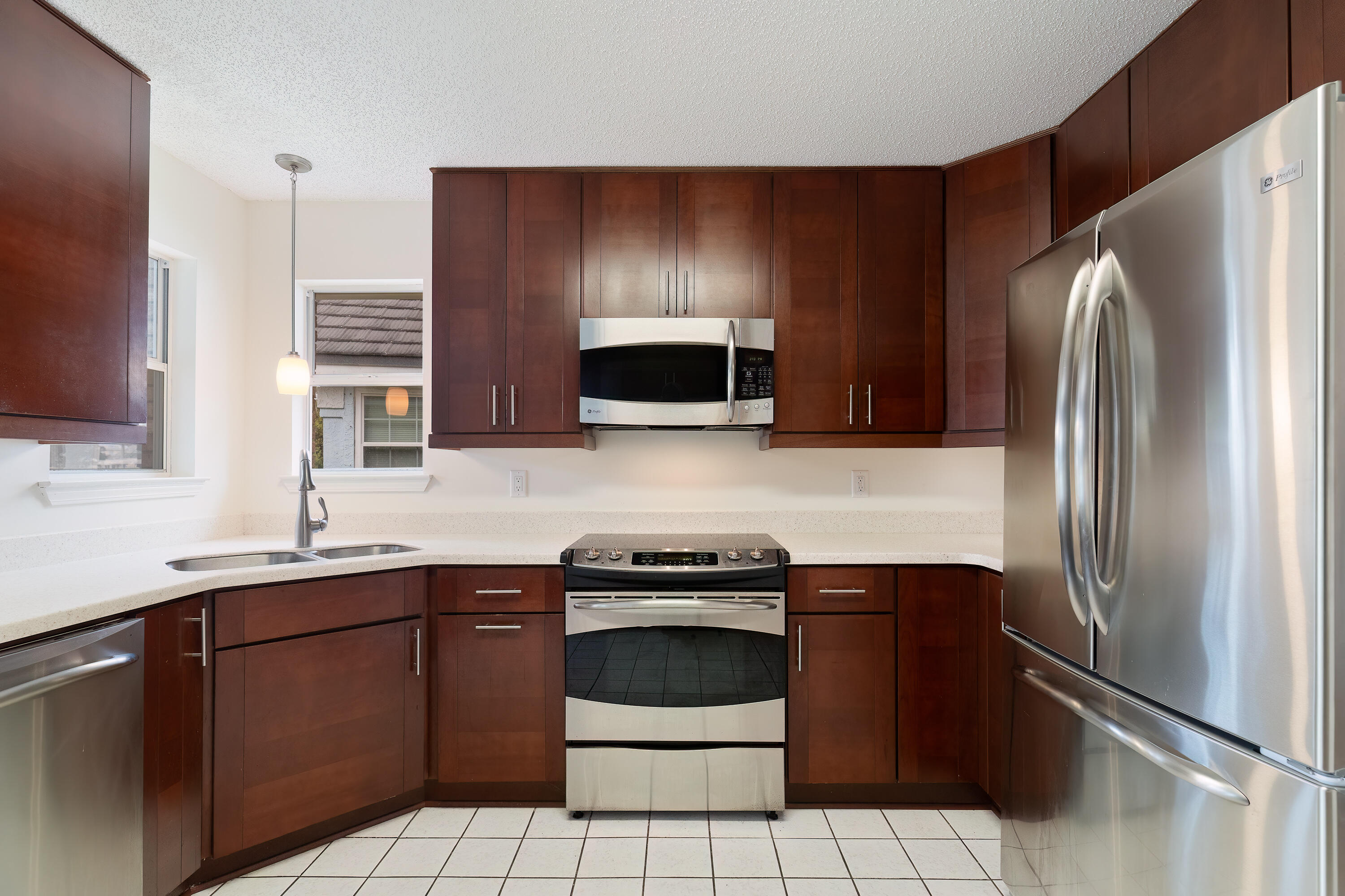 946 Shalimar Point Drive Shalimar, FL 32579 - Photo 20 of 63 a kitchen with a sink appliances and cabinets