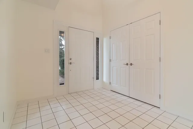 $494,000 | 946 Shalimar Point Drive, Shalimar, FL 32579