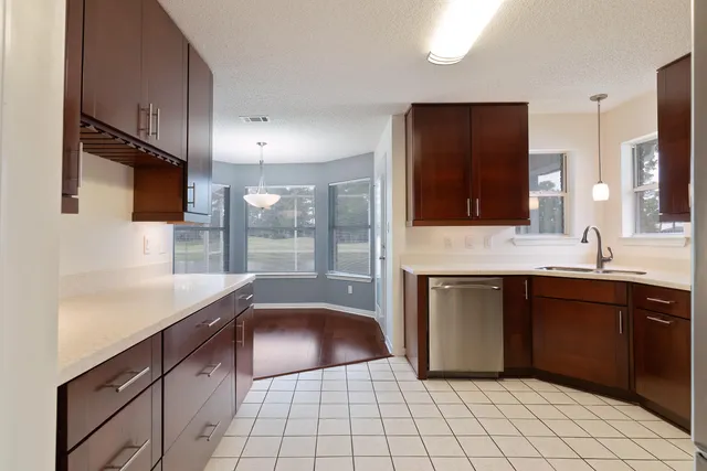 $494,000 | 946 Shalimar Point Drive, Shalimar, FL 32579