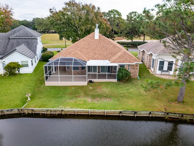 $494,000 | 946 Shalimar Point Drive, Shalimar, FL 32579
