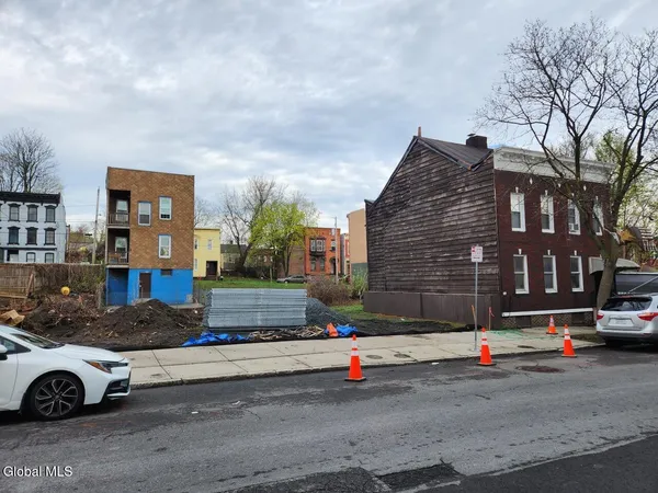 $159,900 | 135 Broad Street, Albany, NY 12202