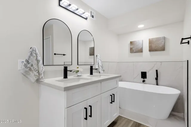 $482,900 | 2106 West 8th Avenue, Mesa, AZ 85202