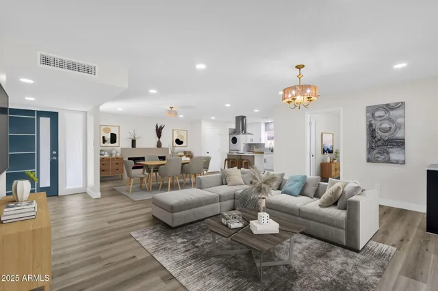 $482,900 | 2106 West 8th Avenue, Mesa, AZ 85202