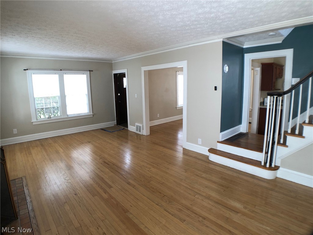 3694 Avalon Road Cleveland, OH 44120 - Photo 8 of 30 Gallery Image 8