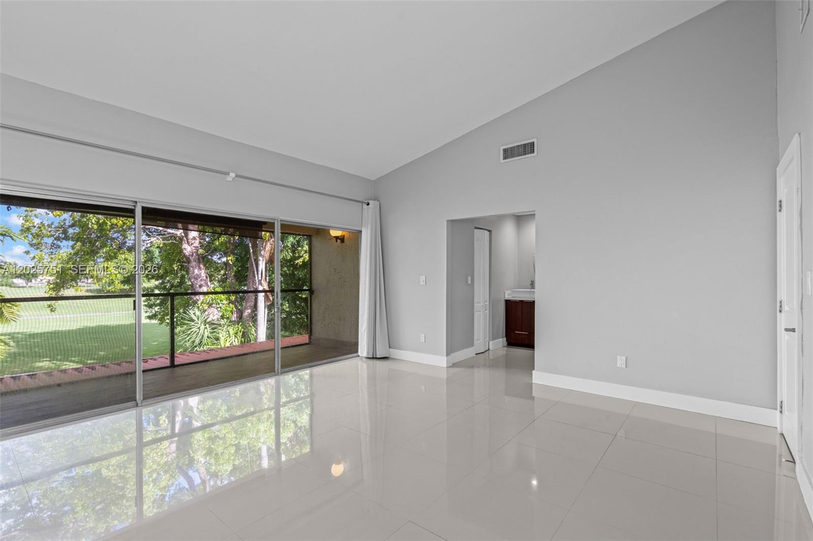 14357 Kendale Lakes Circle Miami, FL 33183 - Photo 42 of 67