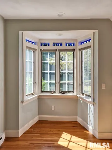 $400,000 | 304 North Locust Street, Delavan, IL 61734