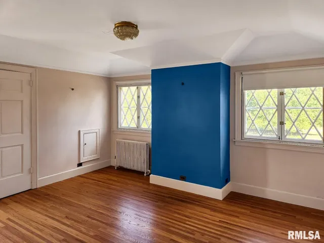 $400,000 | 304 North Locust Street, Delavan, IL 61734