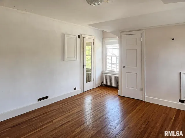 $400,000 | 304 North Locust Street, Delavan, IL 61734