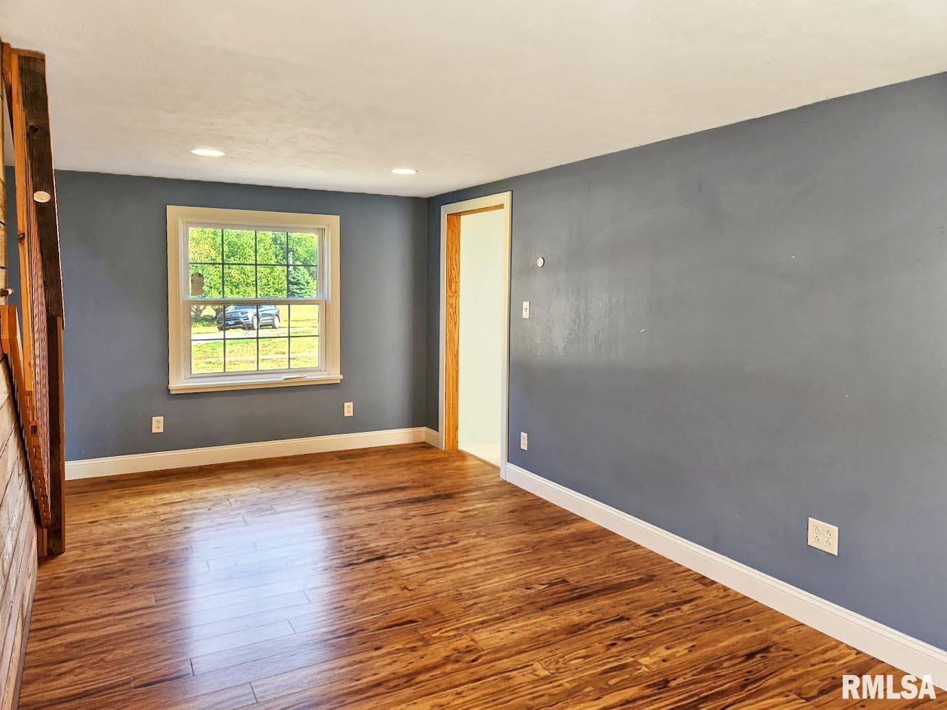 304 North Locust Street Delavan, IL 61734 - Photo 38 of 61