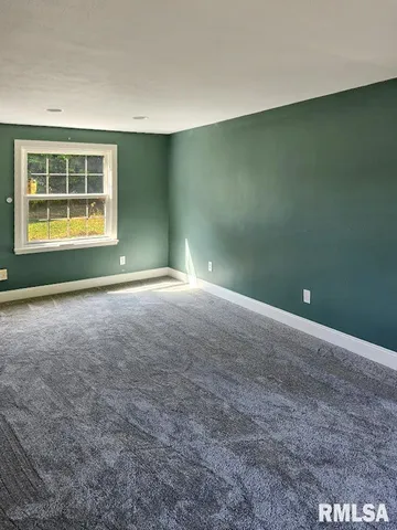 $400,000 | 304 North Locust Street, Delavan, IL 61734