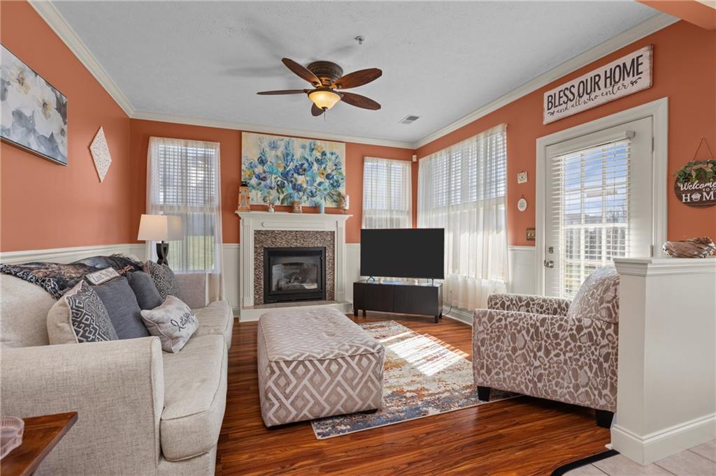 211 Adams Pointe Boulevard, Unit 10 Mars, PA 16046 - Photo 15 of 36